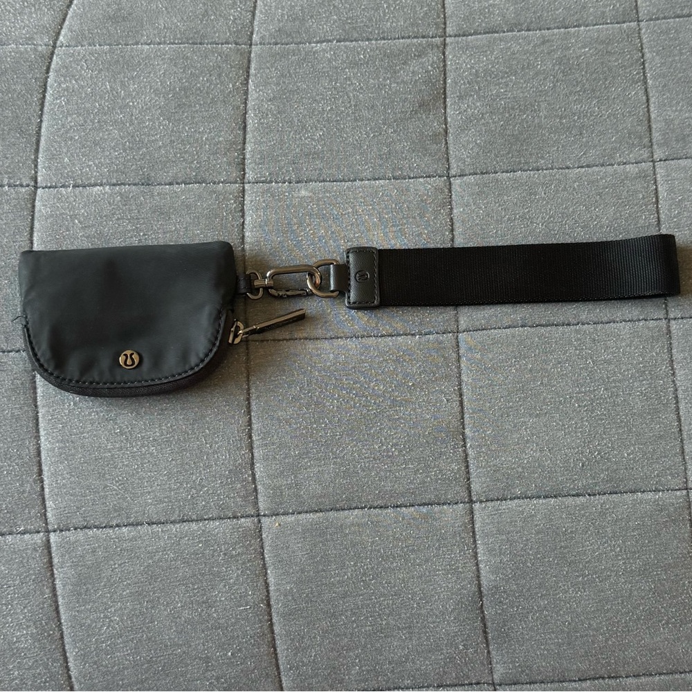 Lululemon Keychain Coin Purse!